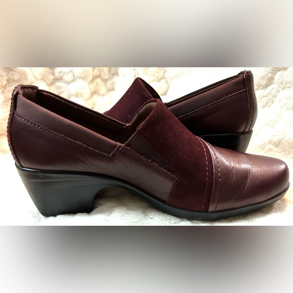 Clark’s Emily dark burgundy leather suede block heel loafers women’s size 8.5M - Picture 10 of 16